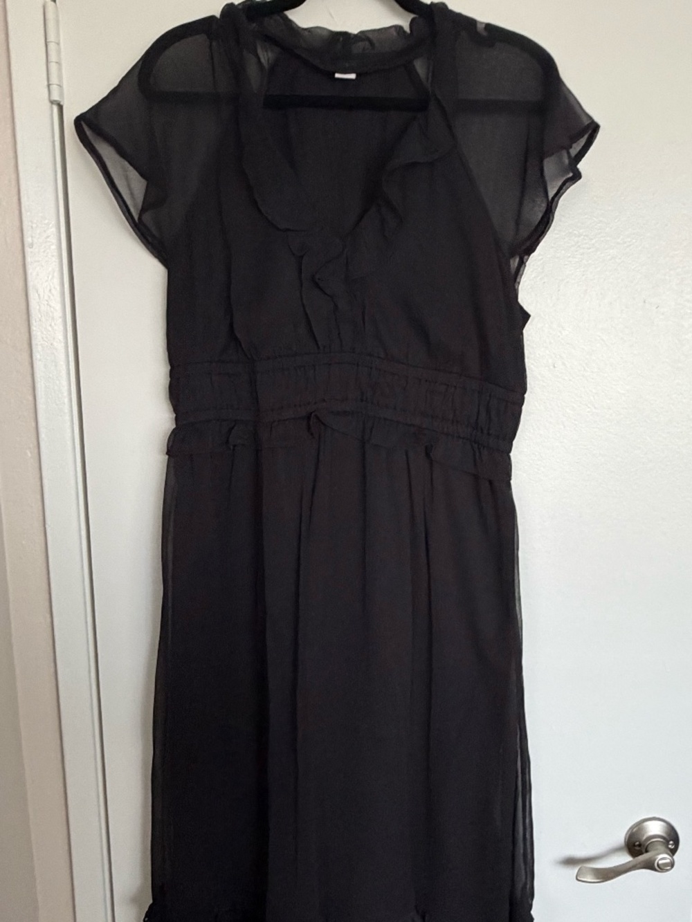 Old Navy Waist-Defined Flutter-Sleeve Midi Dress - Size L